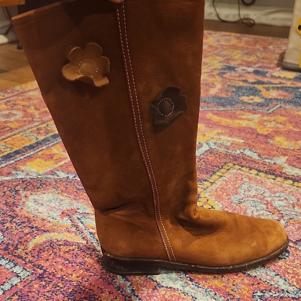 Brown Suede Boots with Flower Accents
